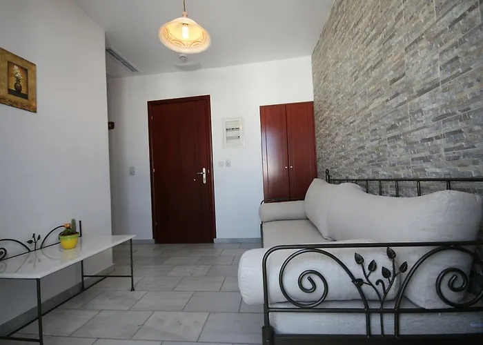 Iliovasilema * Naxos City